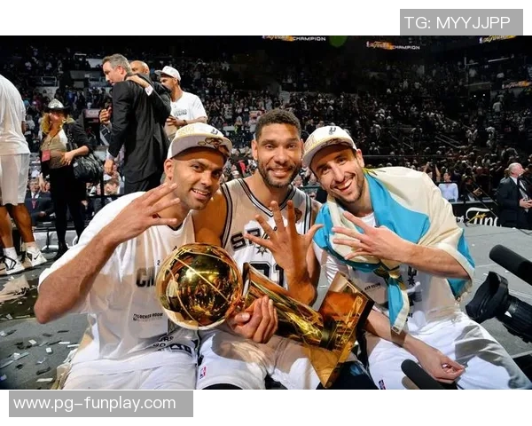 邓肯与姚明的巅峰对决：两位巨星在NBA赛场上的传奇交锋与荣耀时刻