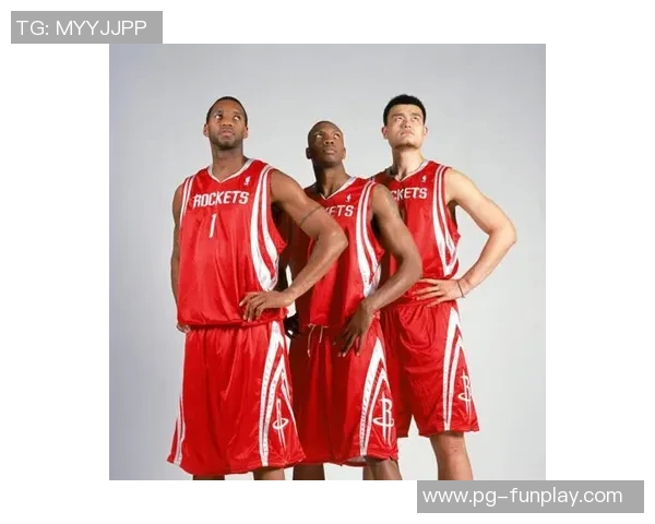 姚明热爱篮球事业推动中国篮球发展引领年轻球员成长之路