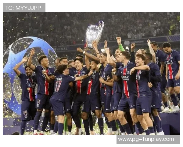 巴黎圣日耳曼大胜热刺红牌争议引发赛后热议与分析