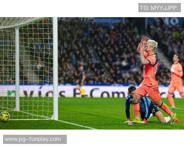 西甲历史冷门多特蒙德狂胜巴萨五球红牌事件引发全场热议