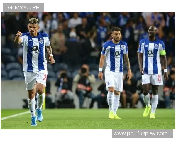 本菲卡狂胜热刺5-1神奇扑救引发全场狂欢赛后深度解析